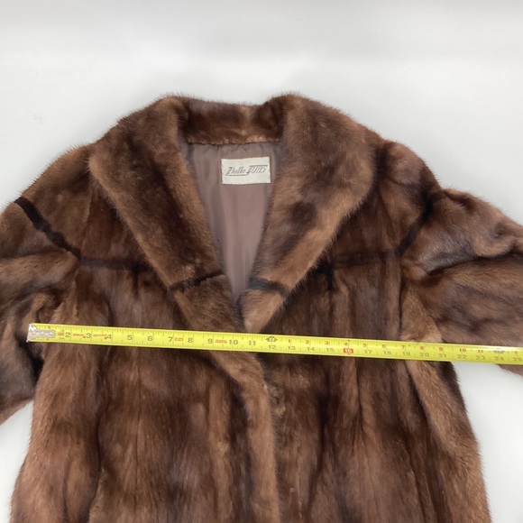 Mid Length Mink Coat - Size Small - Picture 10 of 10